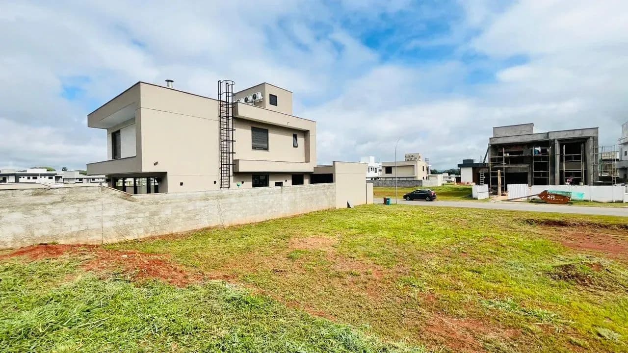 Lote para venda com 406 metros quadrados em Jardins França - Goiânia - GO