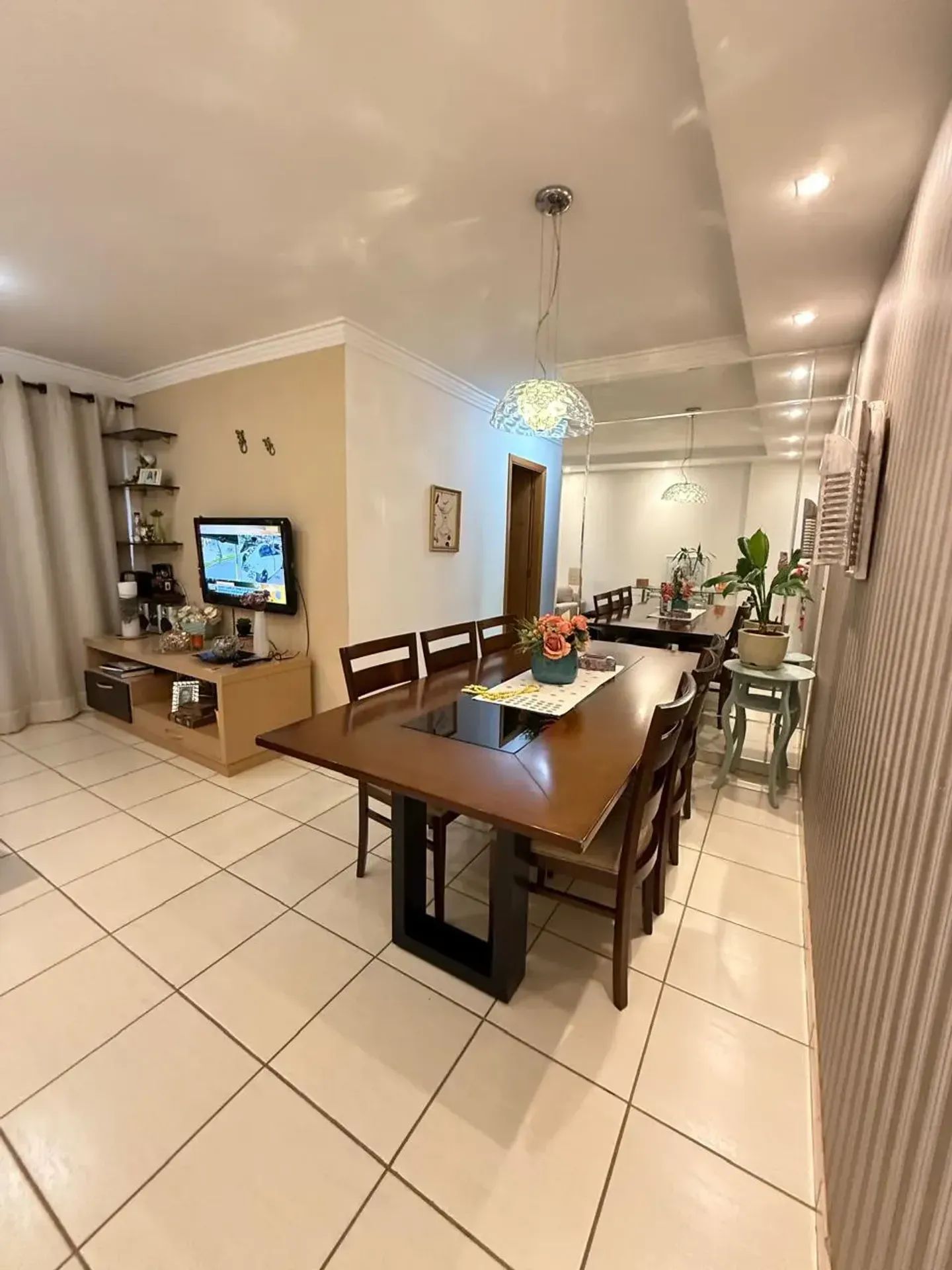 Apartamento à venda – 3 quartos / 2 suítes – Goiânia