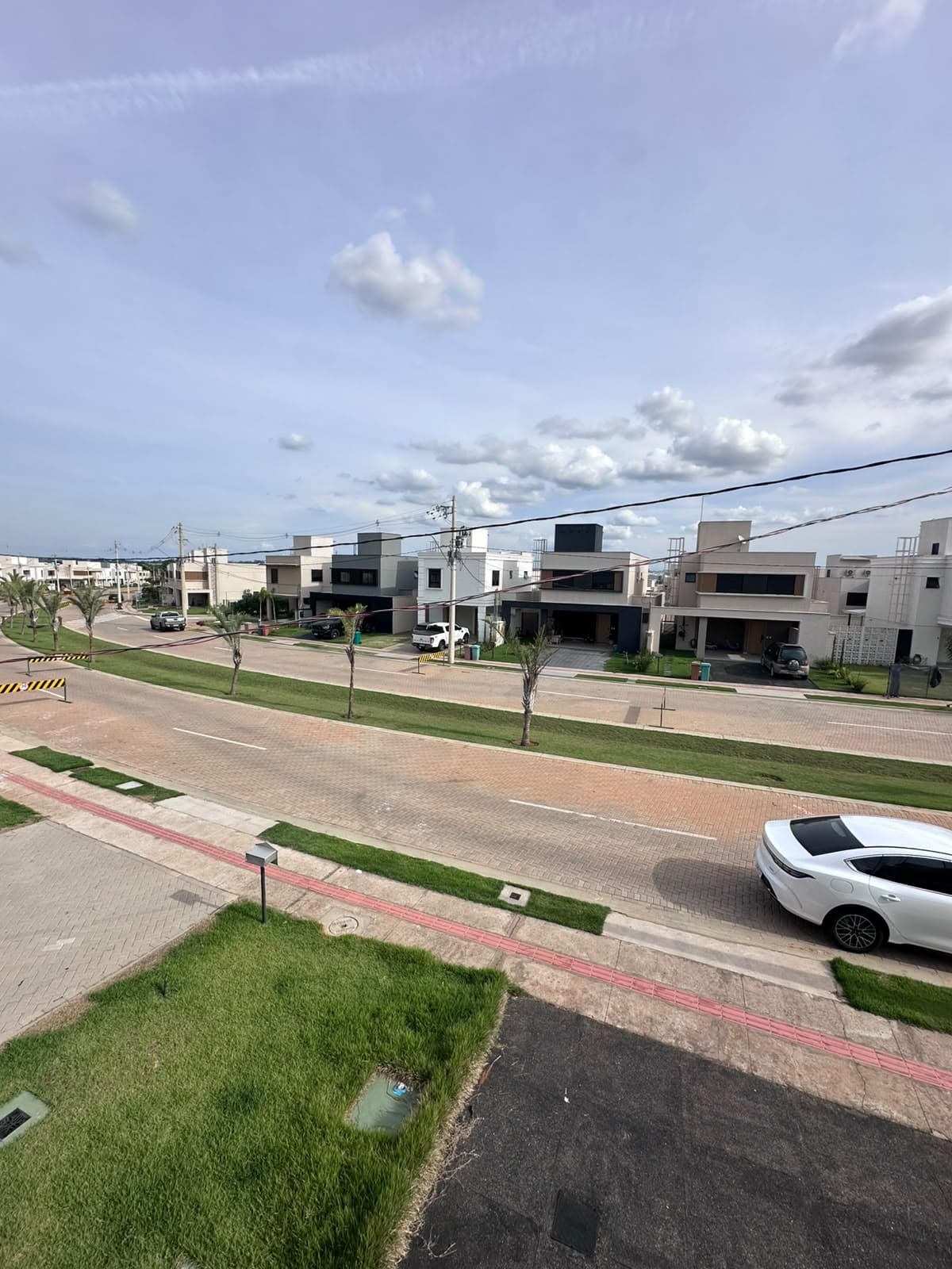 Ágio Sobrado Jardins Marselha armários