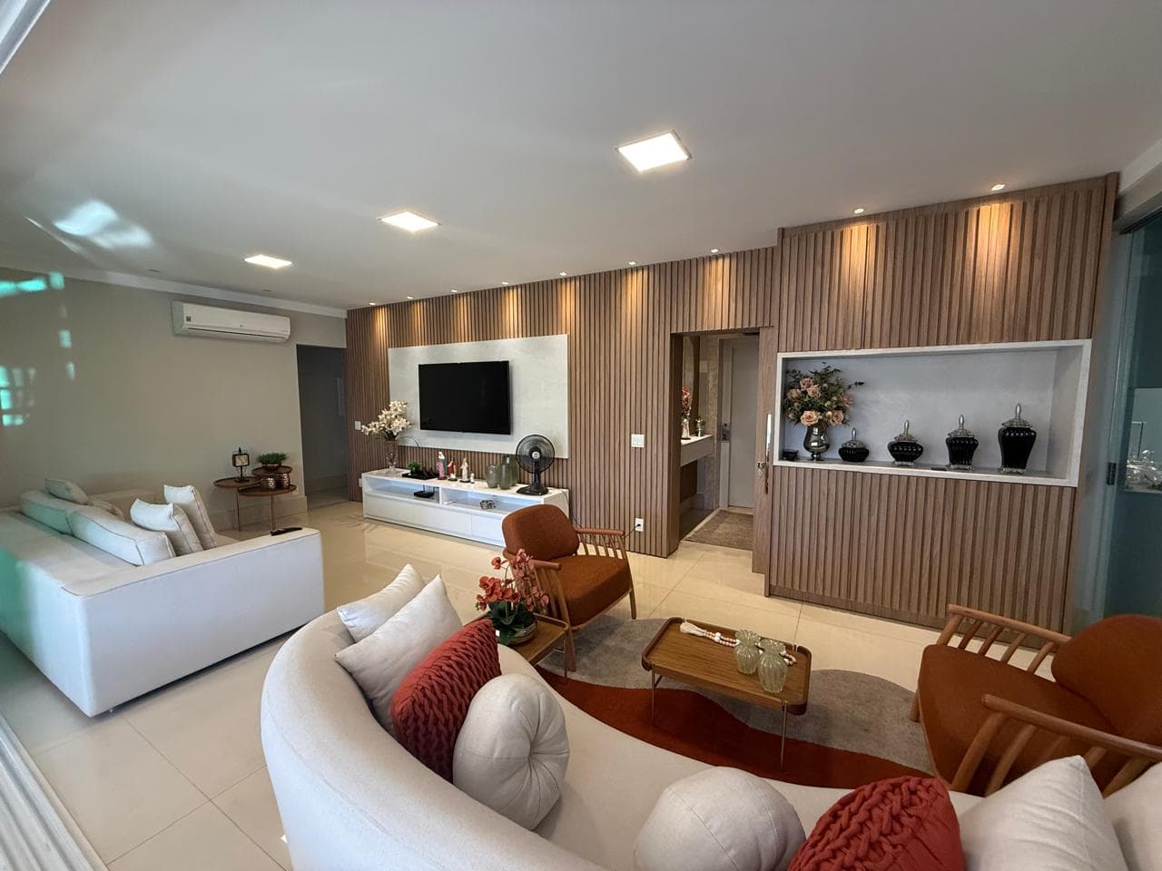 RESENCIAL BOTANIC LIFE -157 M - 03 SUITES + 3 GARAGEM